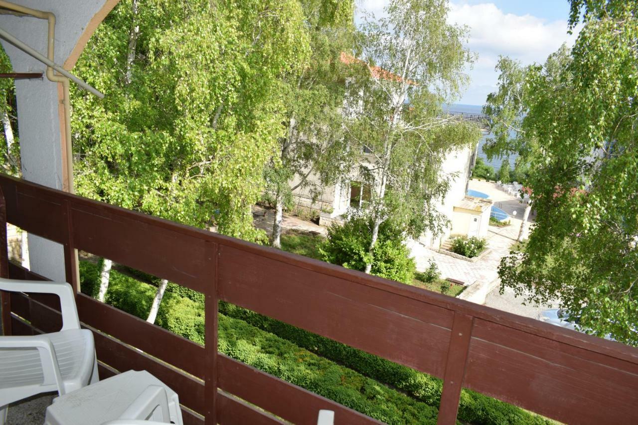 Ahilea Hotel - Free Pool Access Balchik Exterior photo