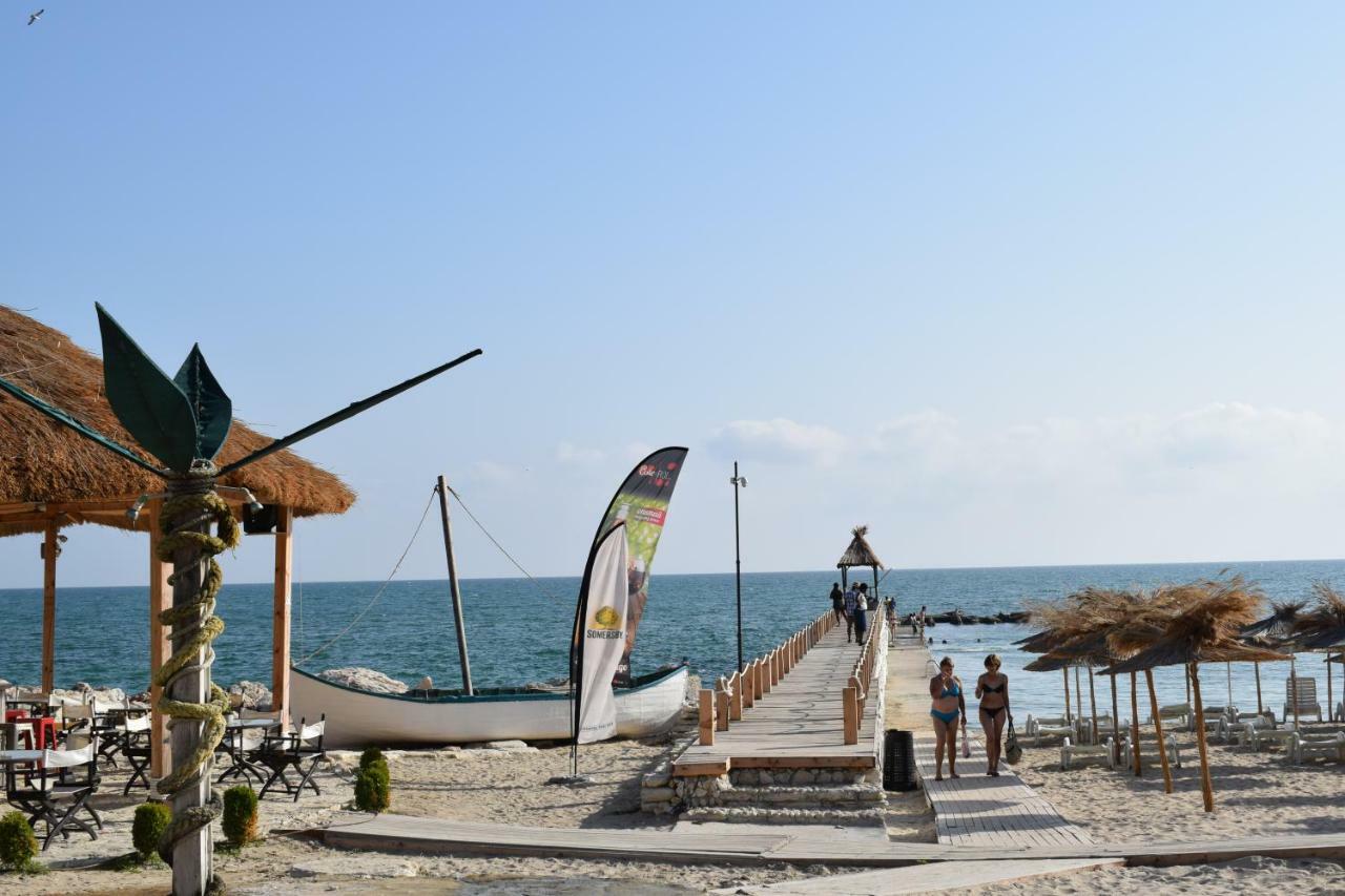 Ahilea Hotel - Free Pool Access Balchik Exterior photo