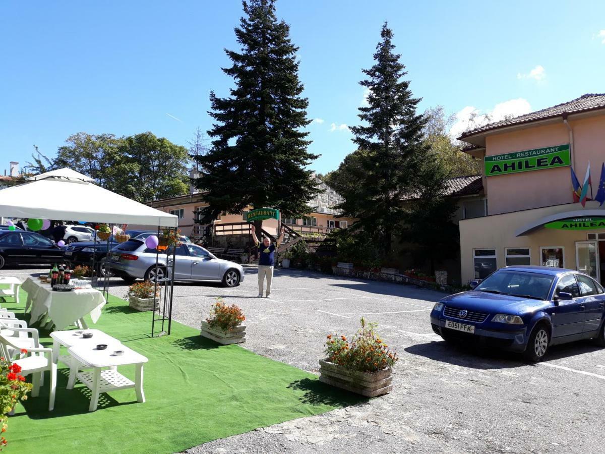 Ahilea Hotel - Free Pool Access Balchik Exterior photo